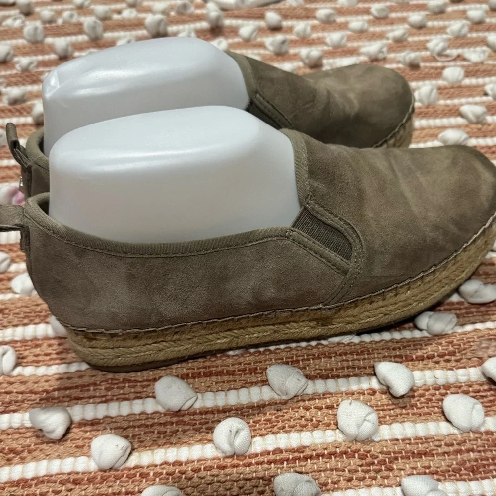 Sam Edelman Carrin Tan Slip-On 1 inch Stitched Espadrilles- Size 7.5